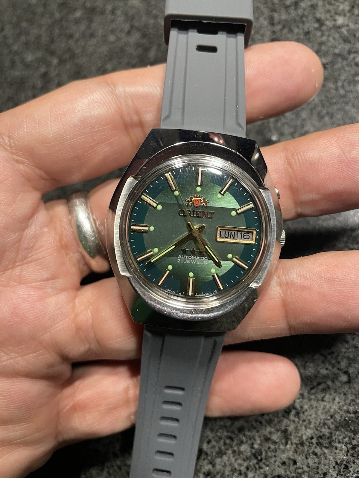 Orient Tristars model Automatic Green Beautiful N… - image 1