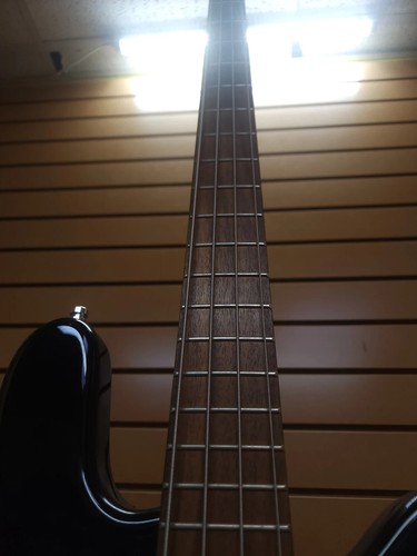Warwick Streamer 2017 Bass Guitar - Picture 7 of 8