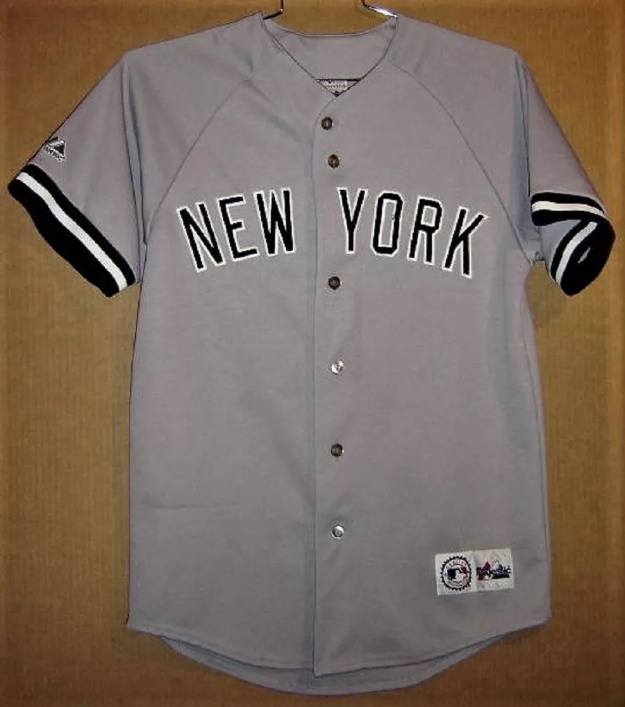 NEW YORK YANKEES #2 DEREK JETER GRAY BUTTON-DOWN JERSEY & FREE YANKEES CAP