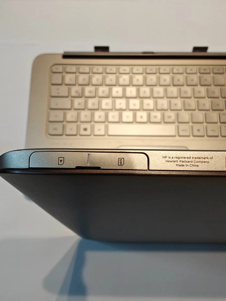 HP Spectre x2 / Win11 / vielseitiges 2-in-1 Gerät - sehr gepflegt - Bild 4 von 4