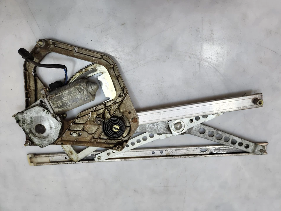 ✅ Elevador regulador ventana eléctrico delantero izquierdo 82-88 OEM BMW E28 528 M5 con motor Foto 2 de 4