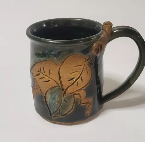 VTG Studio Art Pottery Coffee/Tea Mug Hand Made Signed By Artist Rustic Leaves 