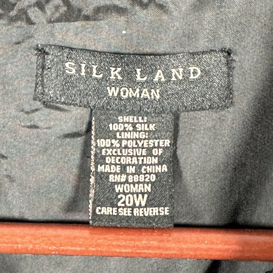 Blusa Camisa Negra Silk Land Para Mujer Bordada Botón Frontal Talla 20W Foto 3 de 4