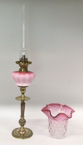 Antique/Vintage Peg Oil Lamp Pink/Cranberry Font And Shade. No1. - Picture 13 of 14