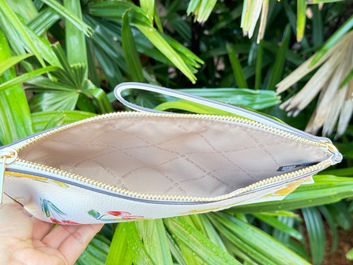 MICHAEL KORS JET SET TRAVEL XL CLUTCH WRISTLET FRUIT MELODY OPTIC