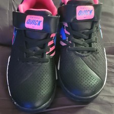 Nike Team Hustle Quick Unisex Kids Sneaker US 3 Black Pink Blue White Strap