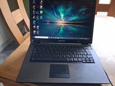 Samsung Q70  Laptop Windows 10 Pro 250gb Hard Drive  3gb Ram.