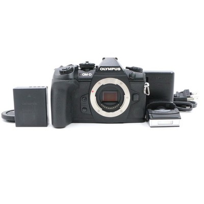 OLYMPUS OM-D E-M1 Mark II 20.4 MP Digital Camera Shutter Count 33443 [Exc+3]