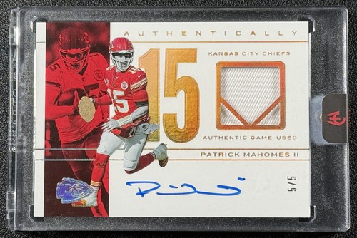 PATRICK MAHOMES II 2025 PANINI AUTHENTICALLY GAME USED PATCH AUTO GOLD 5/5