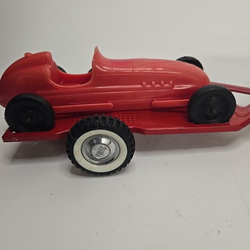 VINTAGE NYLINT PRESSED STEEL RACE TEAM SET c1960 original condition. - Picture 4 of 10
