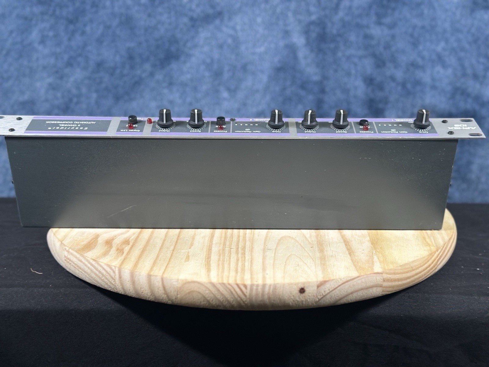 Aphex 108 Easyrider 2-Channel Automatic Compressor Rack Mount 1U Not ...