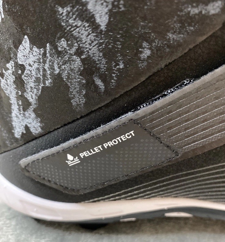 UA TM HIGHLIGHT HAMMER FOOTBALL CLEAT MC SIZE 13.5 US - BLACK/WHITE