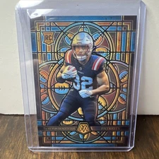 2025 Panini Mosaic Treveyon Henderson Rookie Stained Glass SSP Case Hit RC