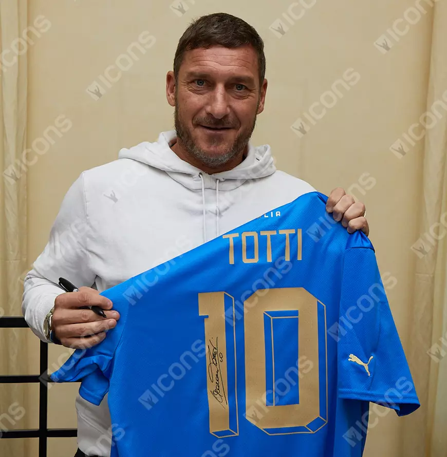 Signed Francesco Totti Framed Shirt - Italy Icon Jersey