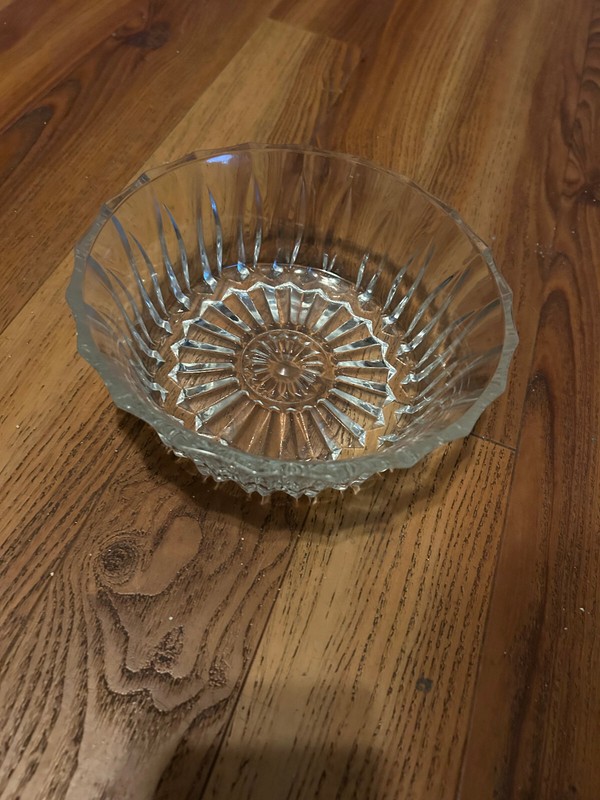 Crystal Bowl 8 inch diameter