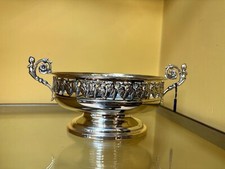 Cesto portafrutta ovale traforato con motivo Uva in Argento 800