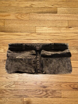 Miu Miu Spring 2023 Runway Cargo Patch Pocket Logo Applique Denim
