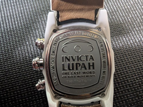 Invictia Lupah 10233 Swiss Movement 100 Fett Water Resistant Chronograph Watch - Picture 8 of 10