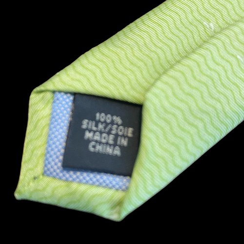 Tommy Hilfiger para hombre corbata verde con ballenas azules 100% seda - Imagen 7 de 12