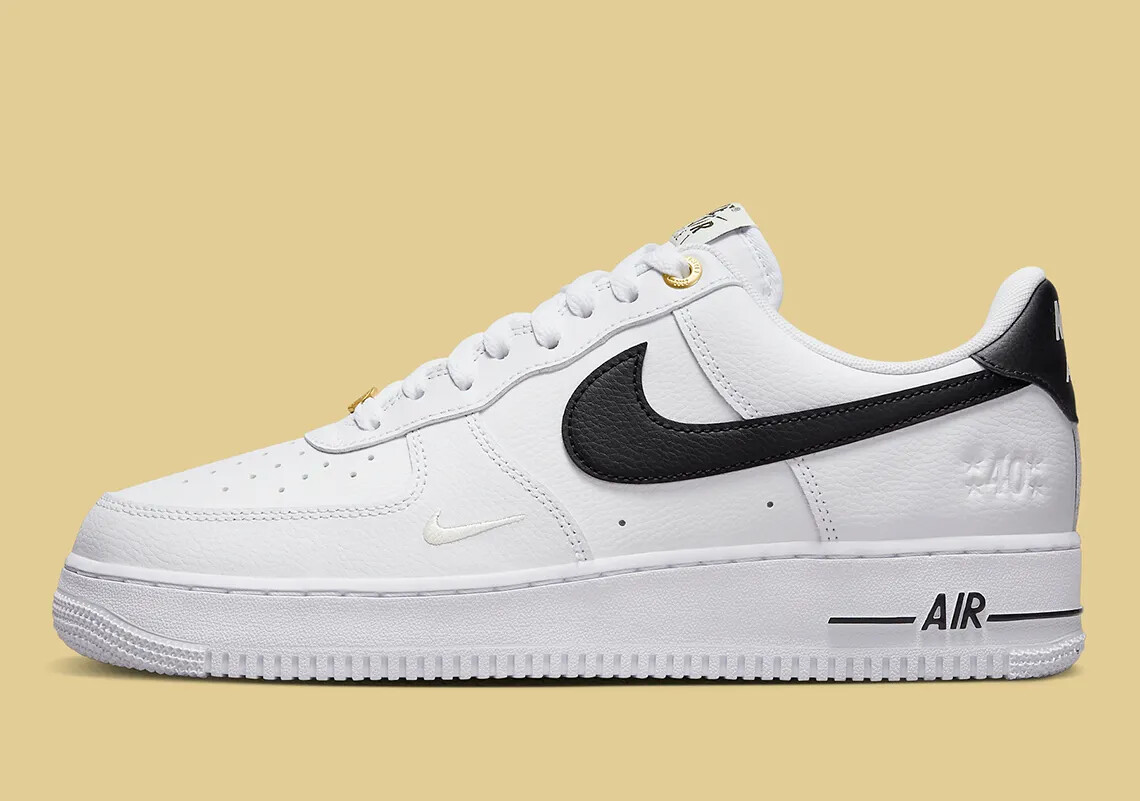 Nike Air Force 1 Low 07 LV8 40th Anniversary Белый черный DQ7658-100 Мужской размер