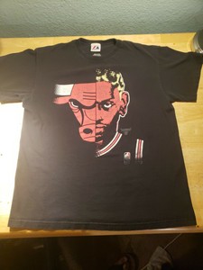 Dennis Rodman Majestic Brand Size Large Chicago Bulls T Shirt Holy Grail Vtg Ebay Dennis Rodman Majestic Brand Size Large Chicago Bulls T Shirt Holy Grail Vtg Ebay