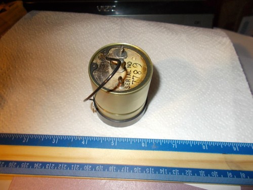 Hydrostactic Switch MK21 , U.S.NAVY , P/N NOPF1063 - Picture 2 of 3