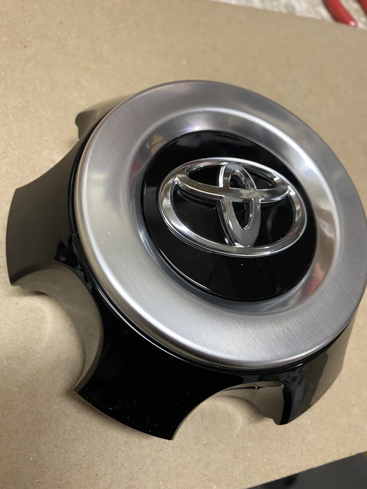 Tapacubos tapa central Toyota 4Runner 2014-2023 4260B-35100 *NUEVO* Foto 4 de 4