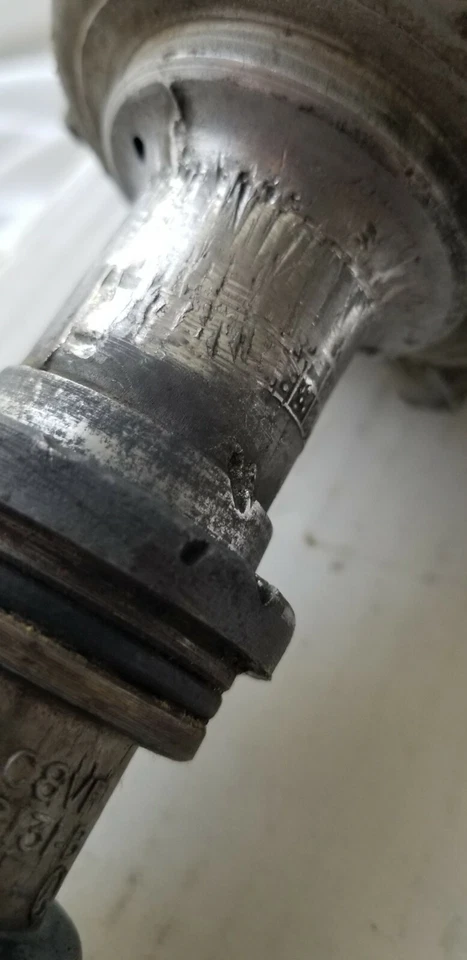 DISTRIBUTOR - FORD Bronco F150 5.8L 6.6L 7.5L v8 (D6VE-12127-CA D4OE-12127-CA) - Image 3 of 4