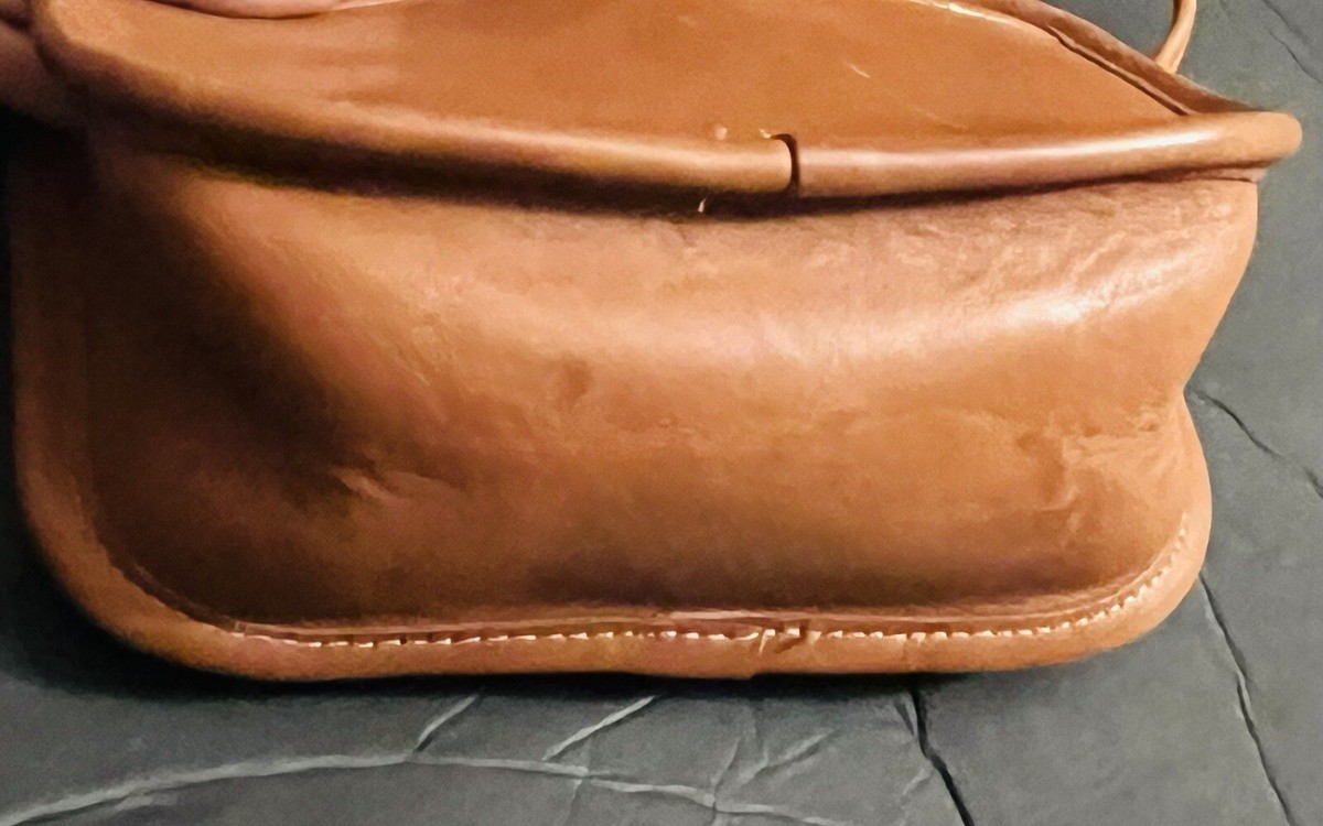 バッグ Vintage Coach mini Pouch Brown BN COACH® | Vintage Small Pouch | COACH®