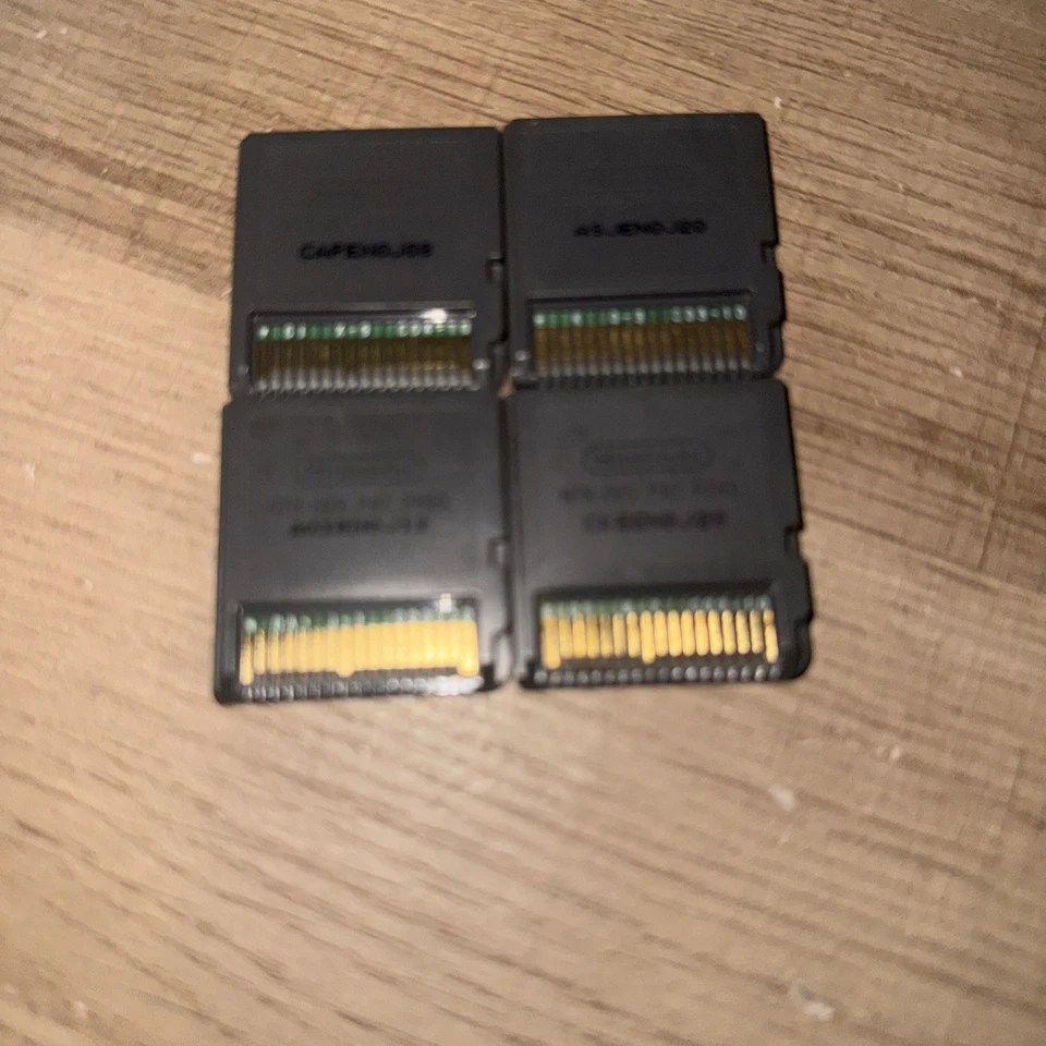 Lot of 4 Sims DS Games My Sims & My Sims Kingdom, Sims 2 & Apartment Pets - Image 3 of 3