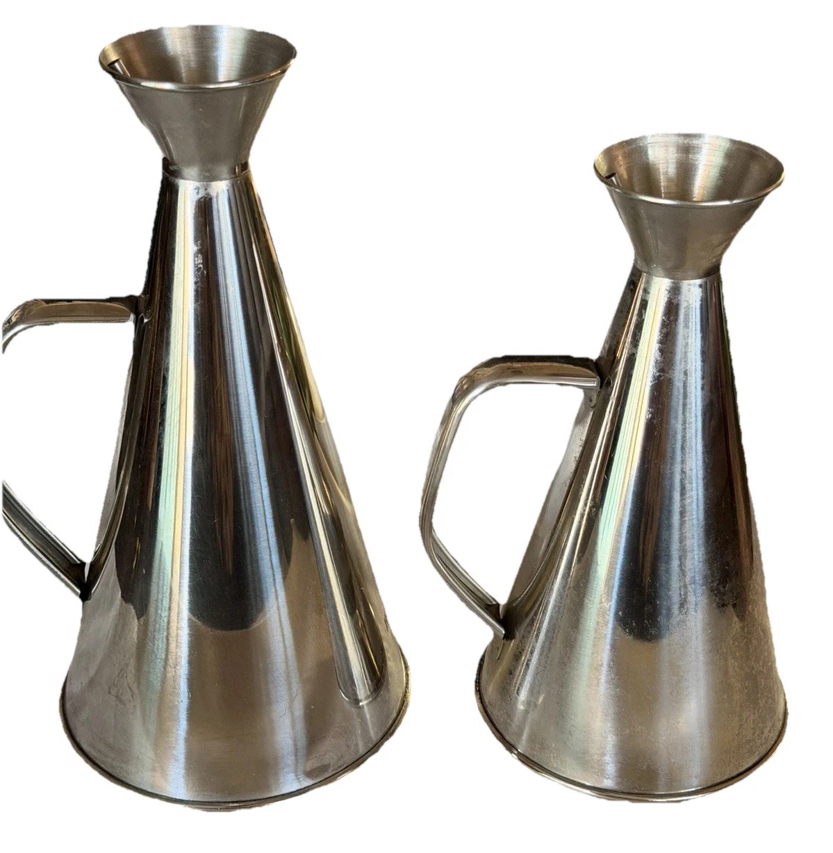 Haus Roland Stainless Steel Oil & Vinegar Cruet Set 2 Germany INOX 18/8 AISI 304
Opens in a new wind
