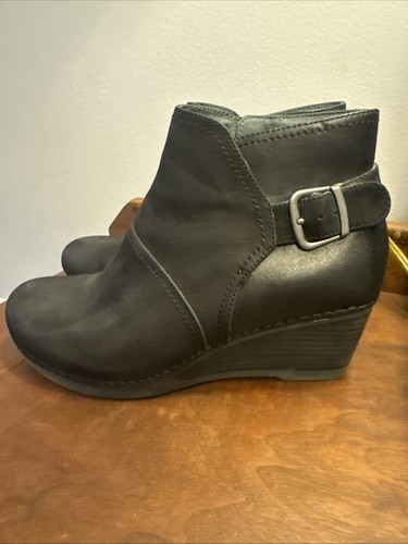 DANSKO Shirley Wedge Heel Black Leather Side Zip Boots Women’s US 9.5 EU 40 - Picture 4 of 16