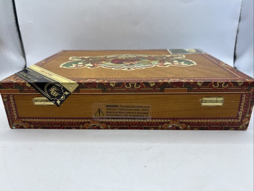 Mio Padre | Scatola vuota per sigari in legno di siluro coltivato al sole Maduro - 9" x 7" x 2" - Foto 4 di 9