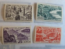 Timbre France Poste Aérienne  N° 24/27 Neuf* Côte 70 Euros.