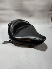MINT Genuine Mustang Wide Touring Solo Seat Harley Davidson Sportster PN: 76151