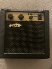 ZENY PG-05 5W Battery-Operated Guitar Amplifier Lightly Used