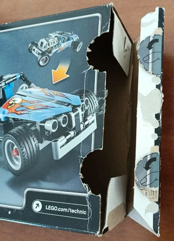 LEGO Technic 42022 Hot Rod, foto 3 di 5
