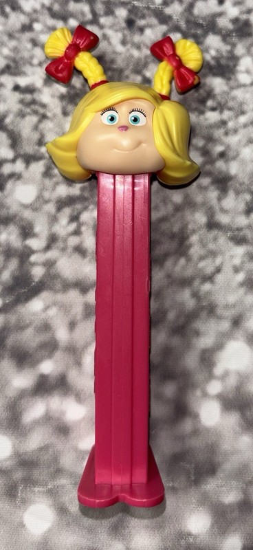 Cindy Lou Who - Universal Studios Dr. Seuss PEZ Dispenser - The Grinch - Loose