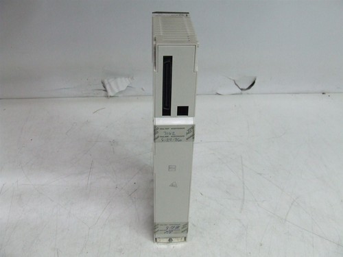 Modicon TSX Quantum Schneider 140-DDI-353-00 140DDI35300 24V 4x8 INPUT - Picture 5 of 8