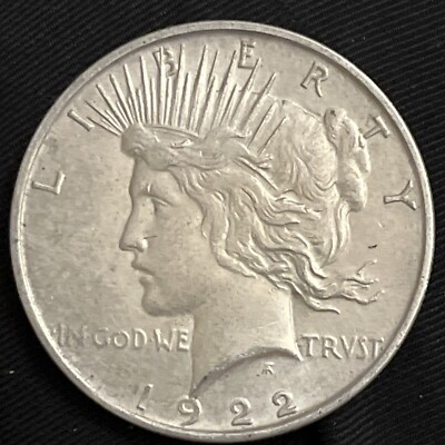 1922 D Peace Silver Dollar Nice Denver Mint U.S. $1 Coin B07