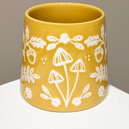2 New Autumn Forest Mushroom Acorn 26 oz Ceramic Mugs Mustard, Identical Mugs - Picture 3 of 8