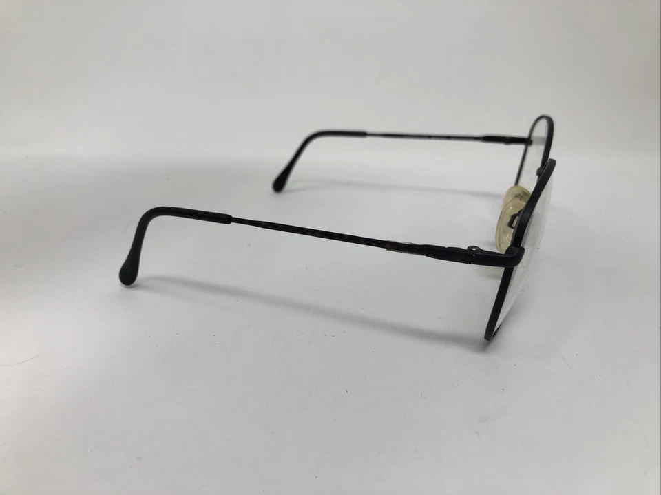 ARMAÇÃO DE ÓCULOS LUXOTTICA BOSTON BLACKWOOD 55/17/130 PRETO/TARTARTARUGA XN87 - Imagem 2 de 4