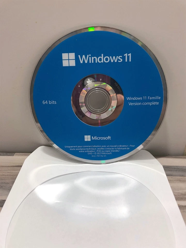 DVD Microsoft Windows 11 Famille 64 bits Home langue française (aucune licence) - Photo 2/2