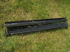 Jeep Grand Cherokee SRT8 SRT-8 Hemi 6.1 Radiator Fillers / Air Ducts 4 rivet