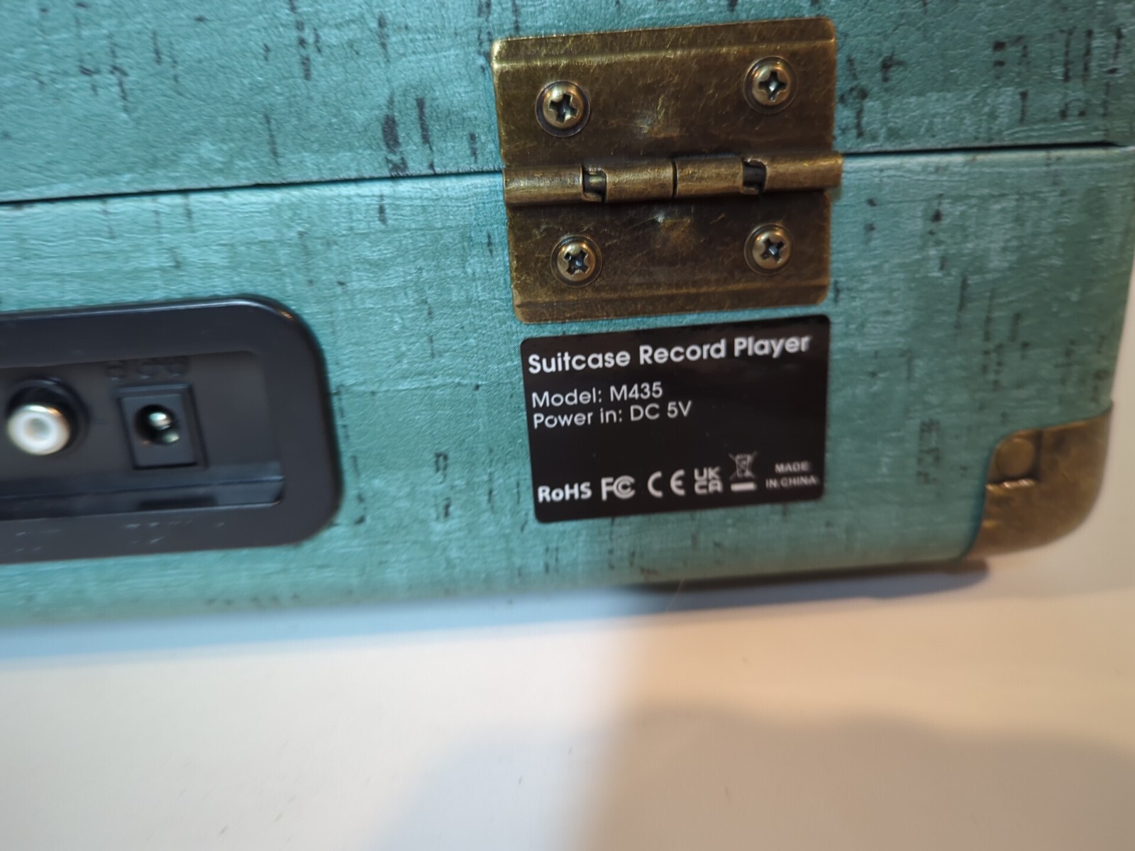 ROHs Suitcase record player, 3 speed, Model M435