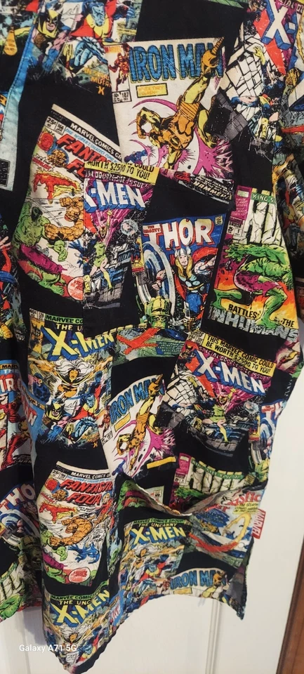 Exfoliante de enfermeras Marvel Comics talla L 2012 Marvel & Subs. Uniformes Cherokee Foto 3 de 4