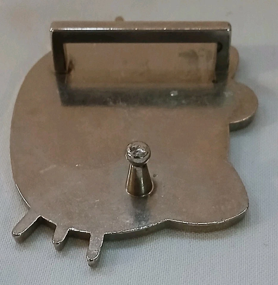 复古 Hello Kitty 面部皮带扣 • 粉色蝴蝶结 • 收藏配件 — 第 2/4 张图片