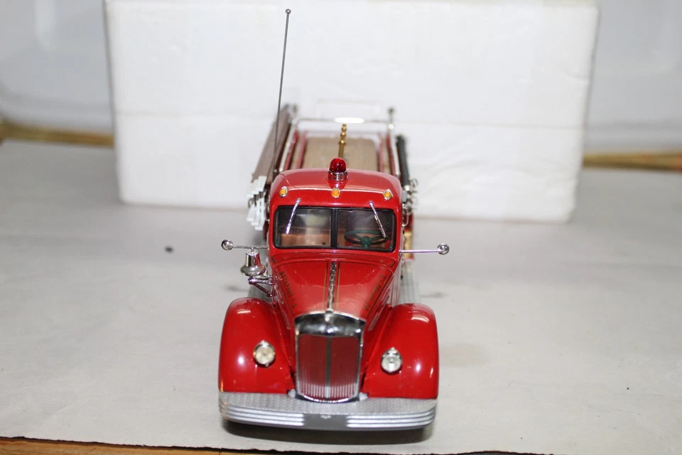 FIRST GEAR Mack L Model Pumper Bethpage, New York Fire Department Engine - Image 3 of 4