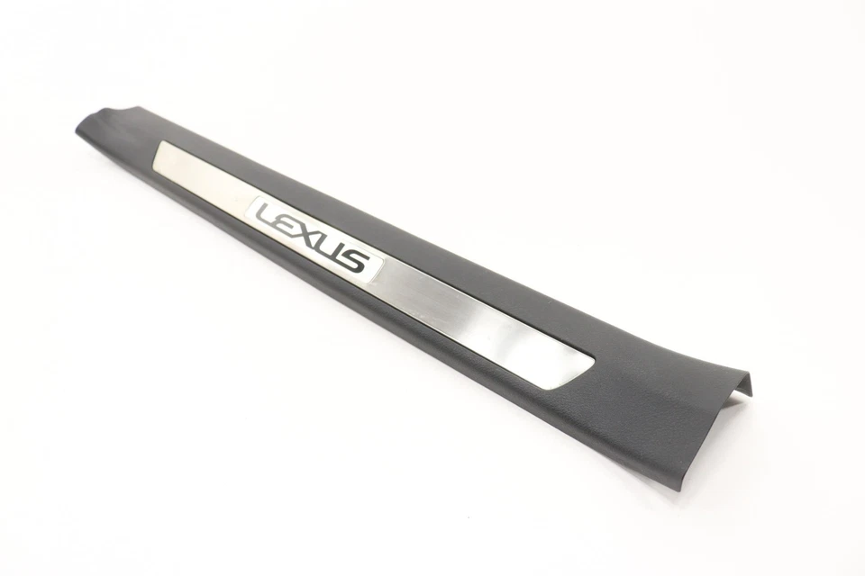 LEXUS NX300 F 2018-2021 deportivo umbral de puerta delantera derecha cubierta placa de desgaste OEM Foto 3 de 4