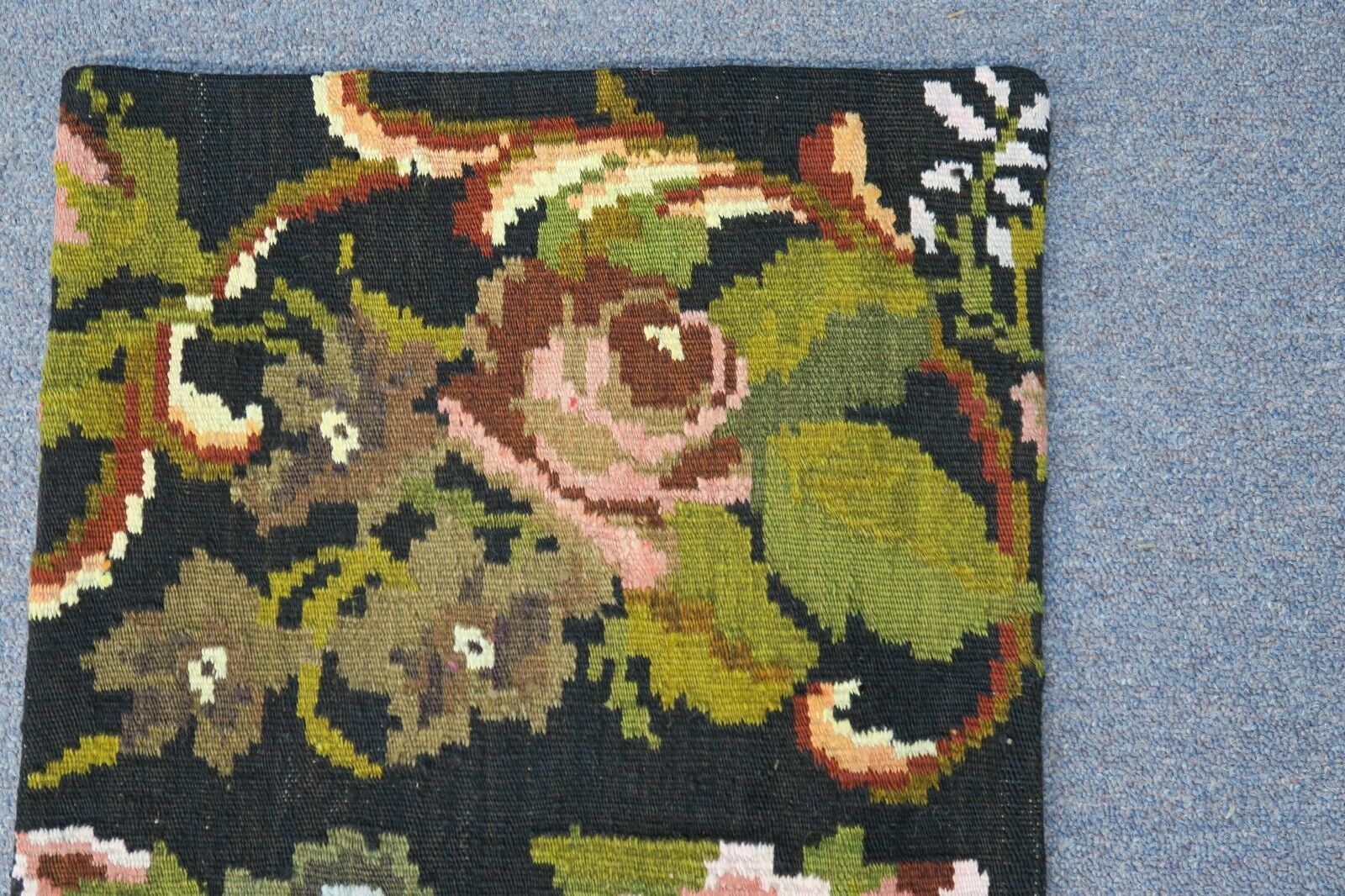 Picture 2 of 3
